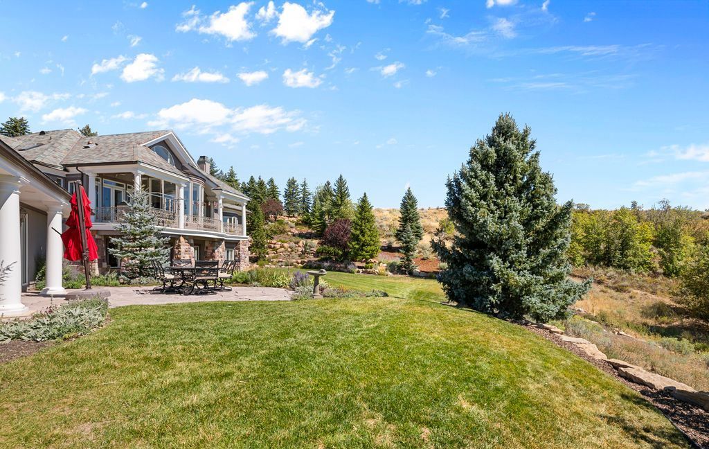 Sophistication Meets Comfort Custom Built Estate in Emigration Canyon Asking 6.4 Million 53