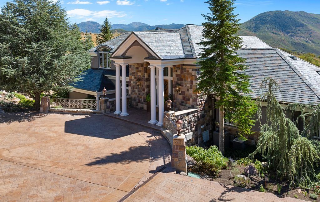 Sophistication Meets Comfort Custom Built Estate in Emigration Canyon Asking 6.4 Million 59