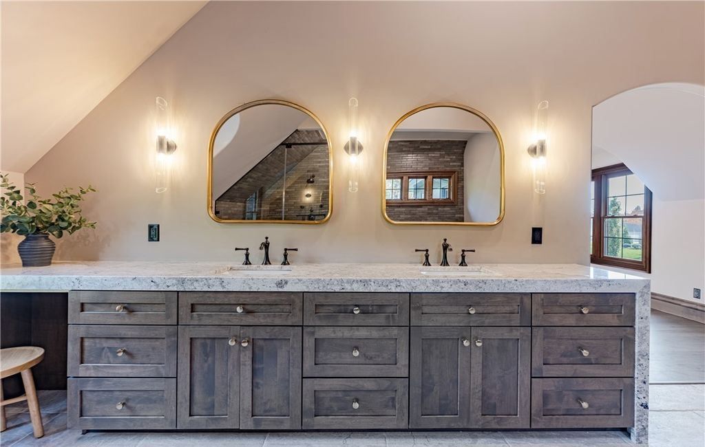 Step into Luxury Exquisite Newly Renovated French Country Estate in Ohio Asking 2.49 Million 38