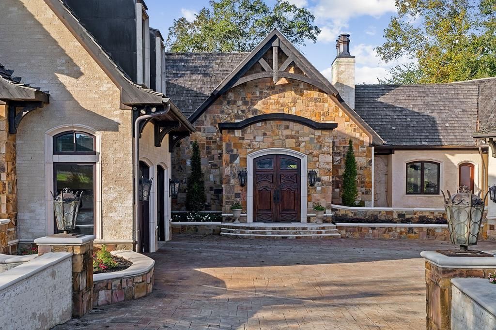 Unparalleled Tennessee Oasis 200 Acres with Iconic Dual Waterfalls and Serene Lake Creek Frontage Ask for 12.5 Million 50
