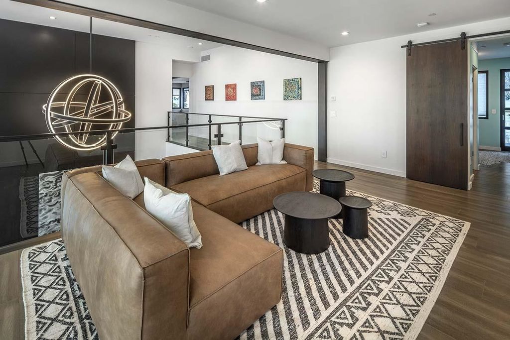 A Contemporary Gem Handsomely Modern Home in Martis Camp for 13795000 15