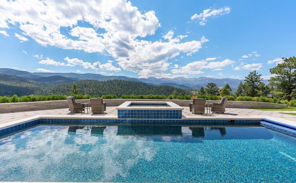 A Masterpiece of Elegance Chateau in the Heart of Evergreen Colorado for 59.998 Million 17