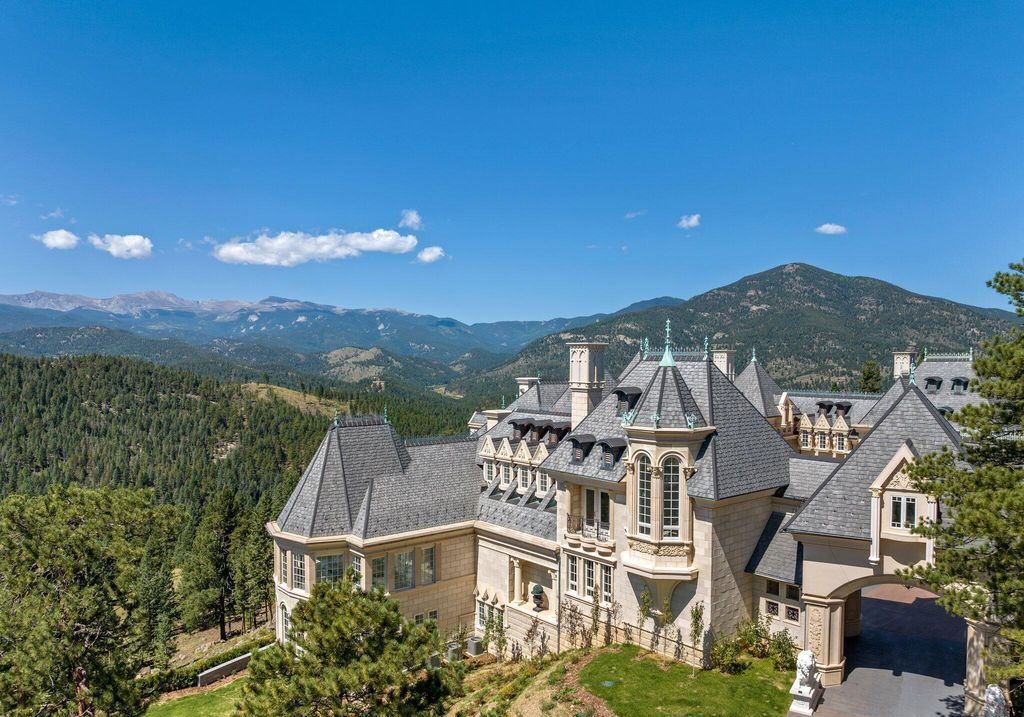 A Masterpiece of Elegance Chateau in the Heart of Evergreen Colorado for 59.998 Million 2