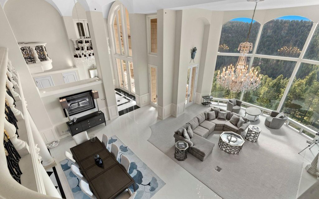 A Masterpiece of Elegance Chateau in the Heart of Evergreen Colorado for 59.998 Million 30