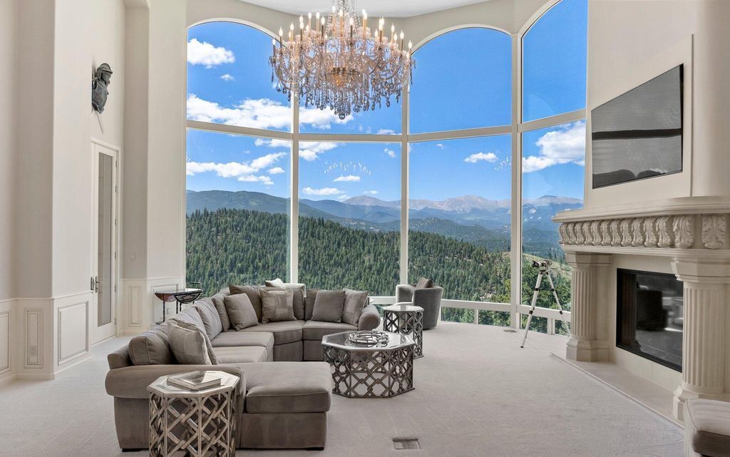A Masterpiece of Elegance Chateau in the Heart of Evergreen Colorado for 59.998 Million 31