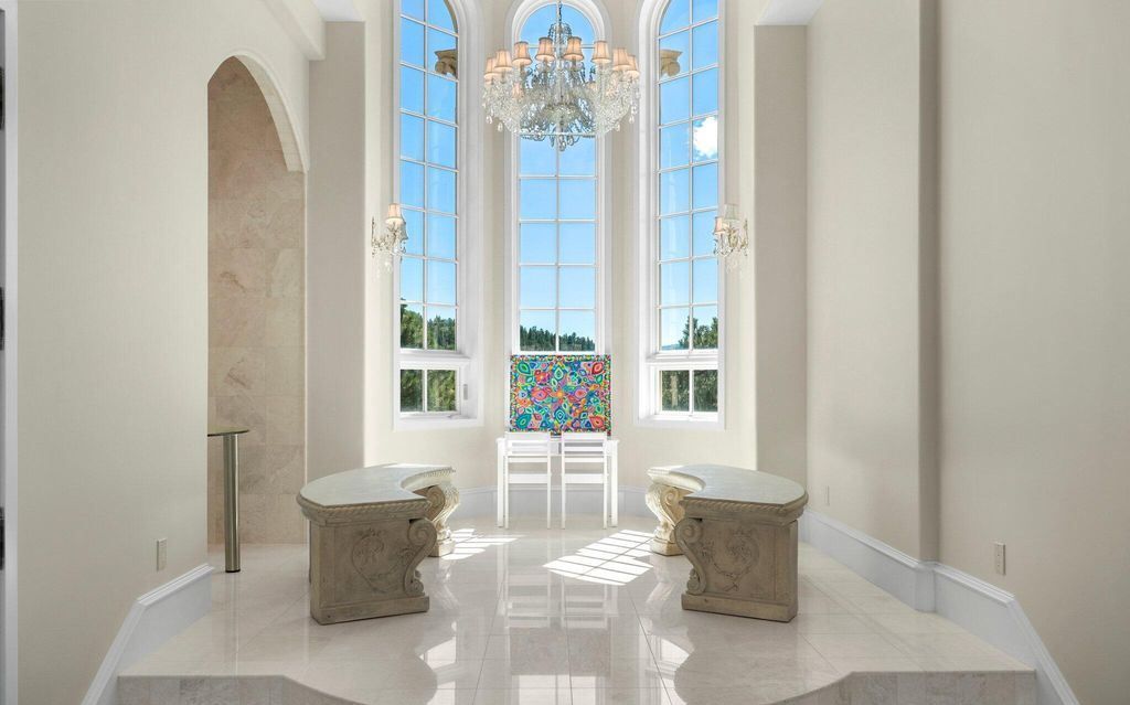 A Masterpiece of Elegance Chateau in the Heart of Evergreen Colorado for 59.998 Million 52