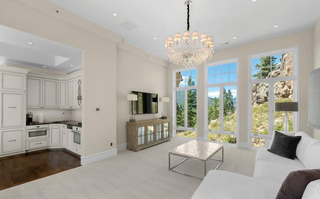 A Masterpiece of Elegance Chateau in the Heart of Evergreen Colorado for 59.998 Million 53