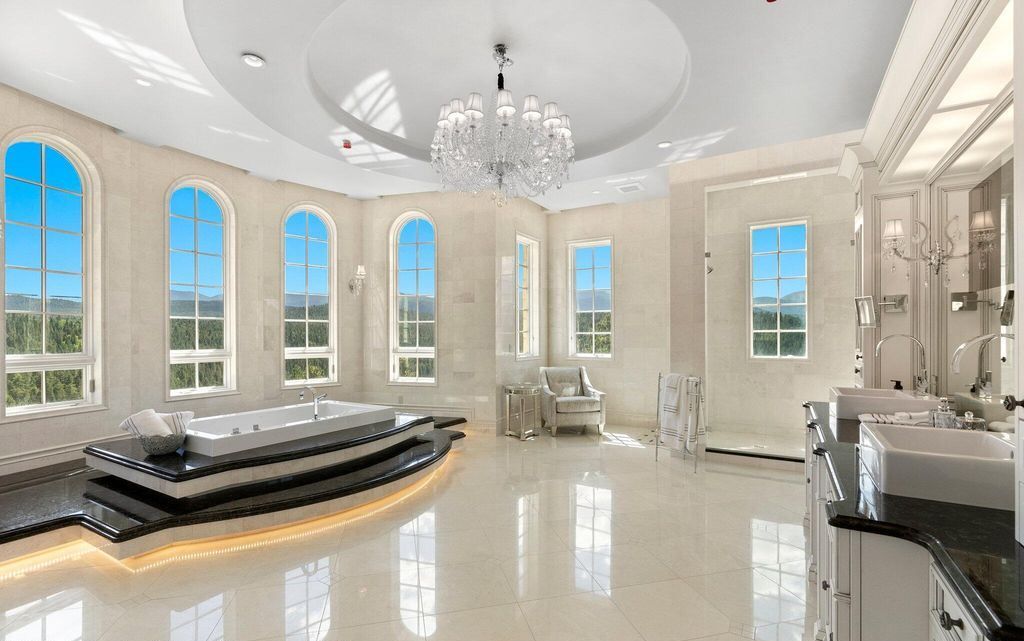 A Masterpiece of Elegance Chateau in the Heart of Evergreen Colorado for 59.998 Million 56