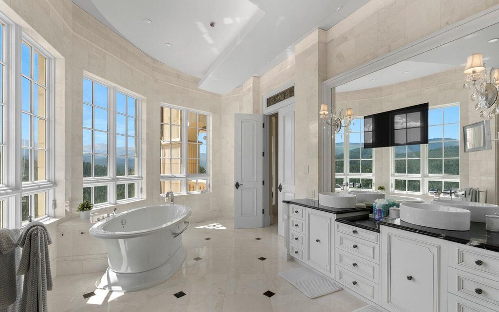 A Masterpiece of Elegance Chateau in the Heart of Evergreen Colorado for 59.998 Million 60