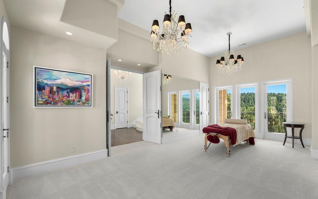A Masterpiece of Elegance Chateau in the Heart of Evergreen Colorado for 59.998 Million 61