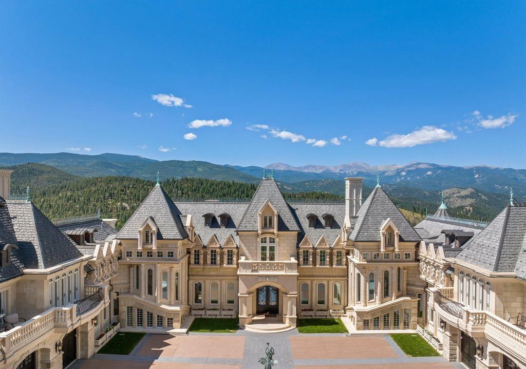 A Masterpiece of Elegance Chateau in the Heart of Evergreen Colorado for 59.998 Million 7