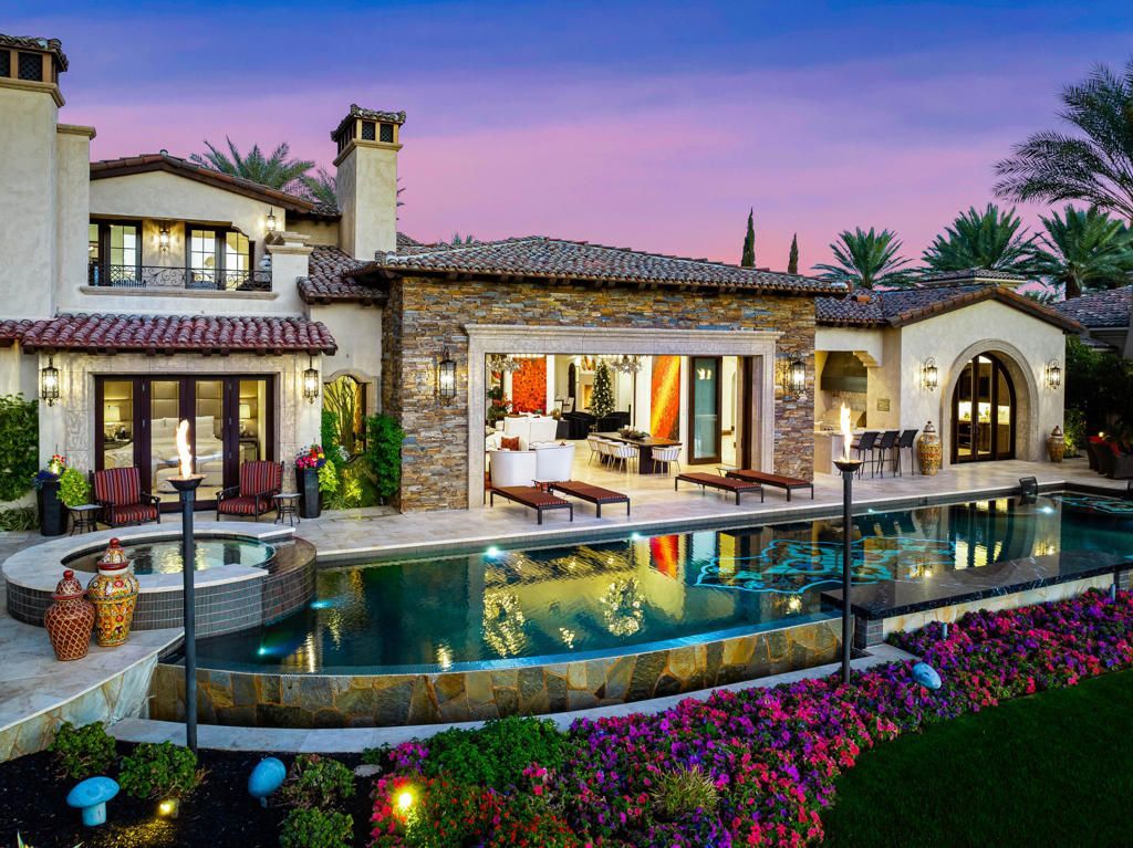A View Lovers Dream Luxurious California Estate Listed at 9.799 Million 1