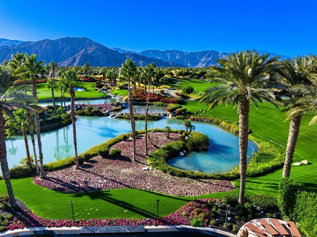 A View Lovers Dream Luxurious California Estate Listed at 9.799 Million 2