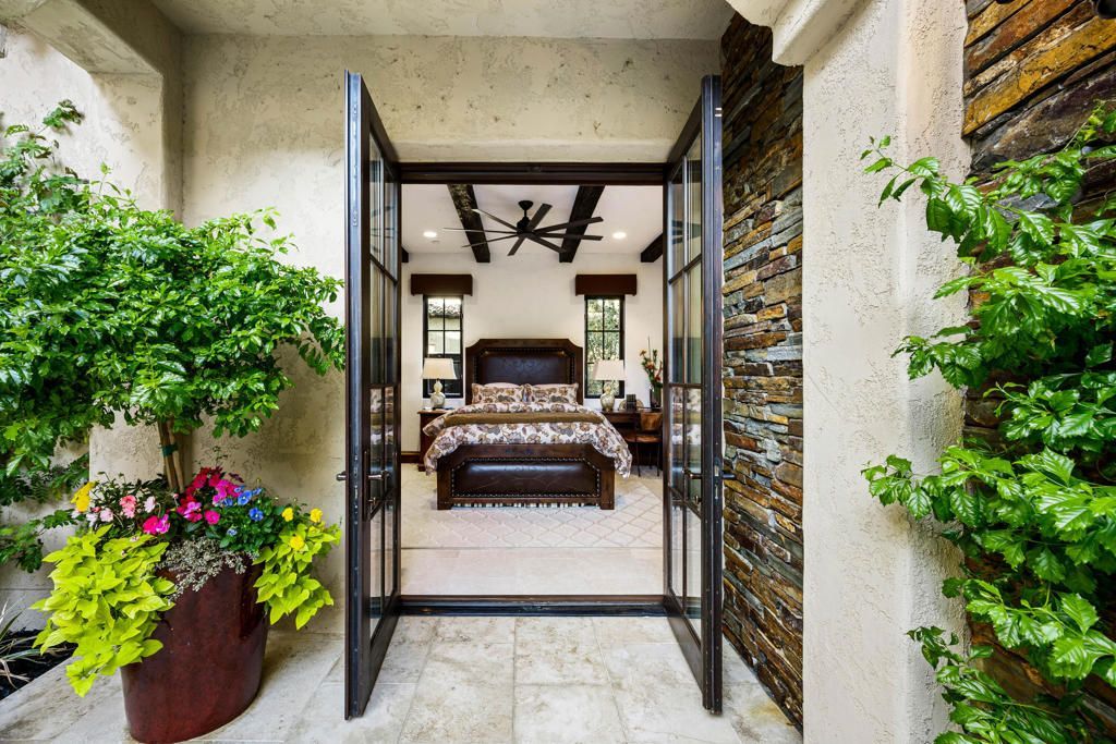 A View Lovers Dream Luxurious California Estate Listed at 9.799 Million 34