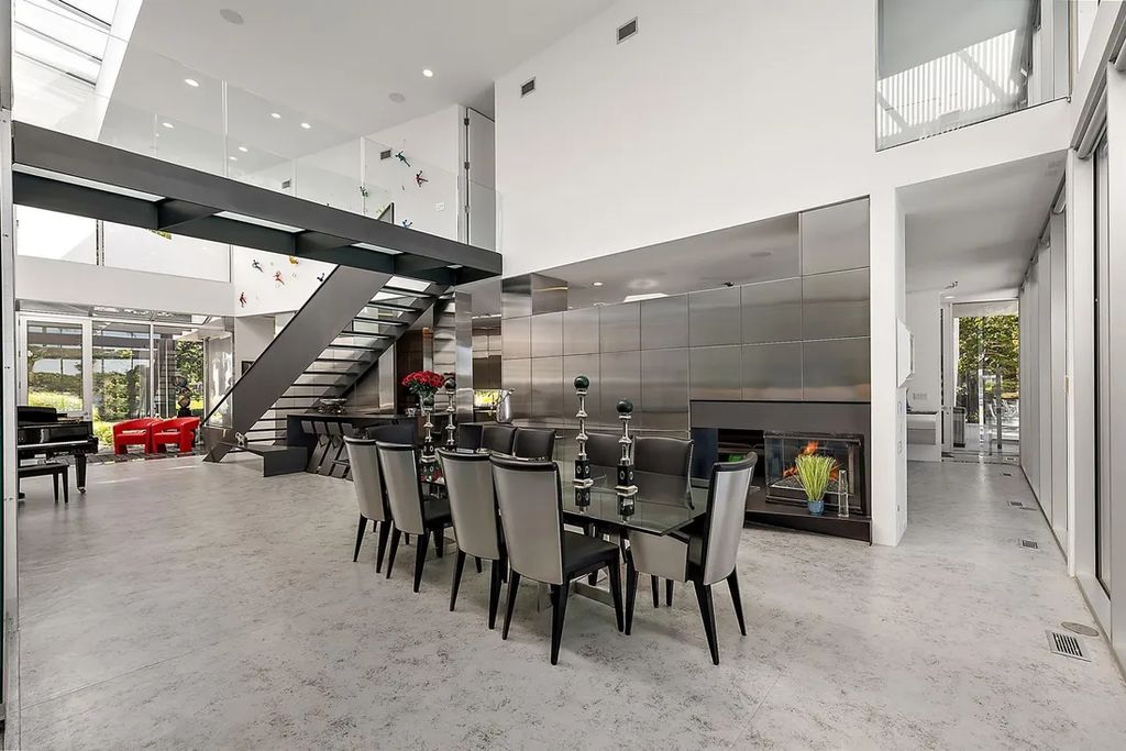 A Waterfront Dream Stunning Modern Lake Home in Michigan for 4199000 5