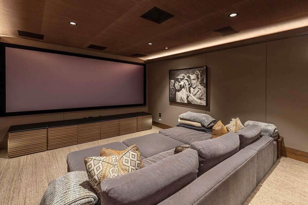 An Architectural Gem Breathtaking Estate in Martis Valley Listed for 11995000 14