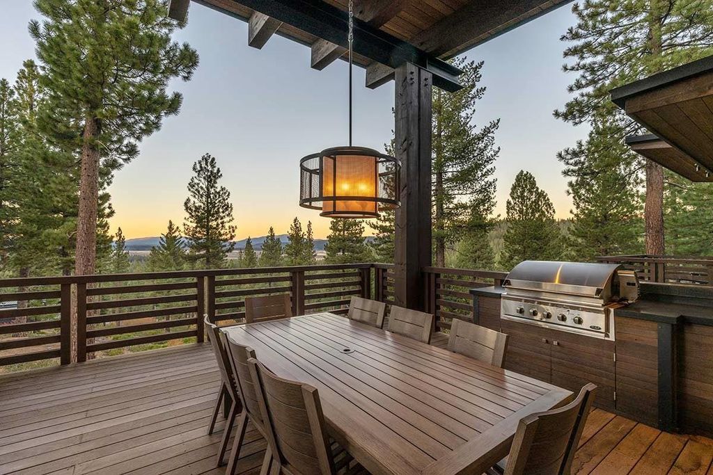 An Architectural Gem Breathtaking Estate in Martis Valley Listed for 11995000 8
