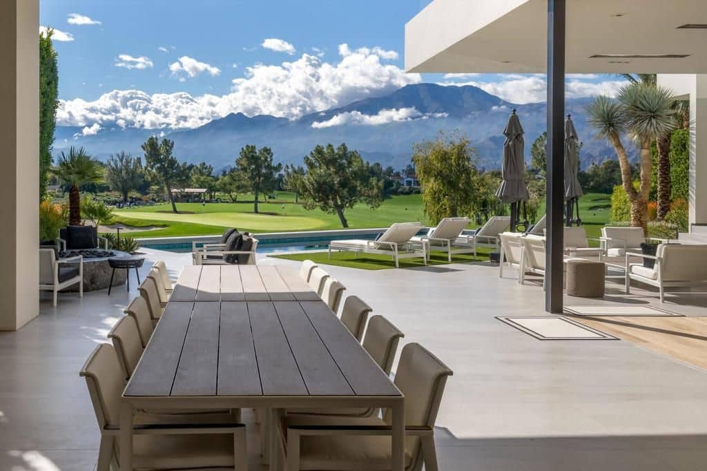 An Architectural Gem California Home Crafted with Unparalleled Detail for 17.95 Million 14