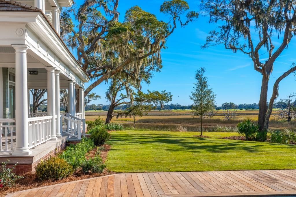 Architectural Brilliance at Kings Point Designed by Roger H. Seifter for 30 Million 39