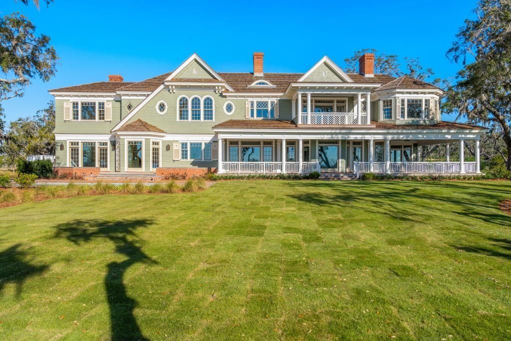 Architectural Brilliance at Kings Point Designed by Roger H. Seifter for 30 Million 43