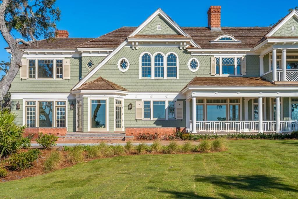 Architectural Brilliance at Kings Point Designed by Roger H. Seifter for 30 Million 44