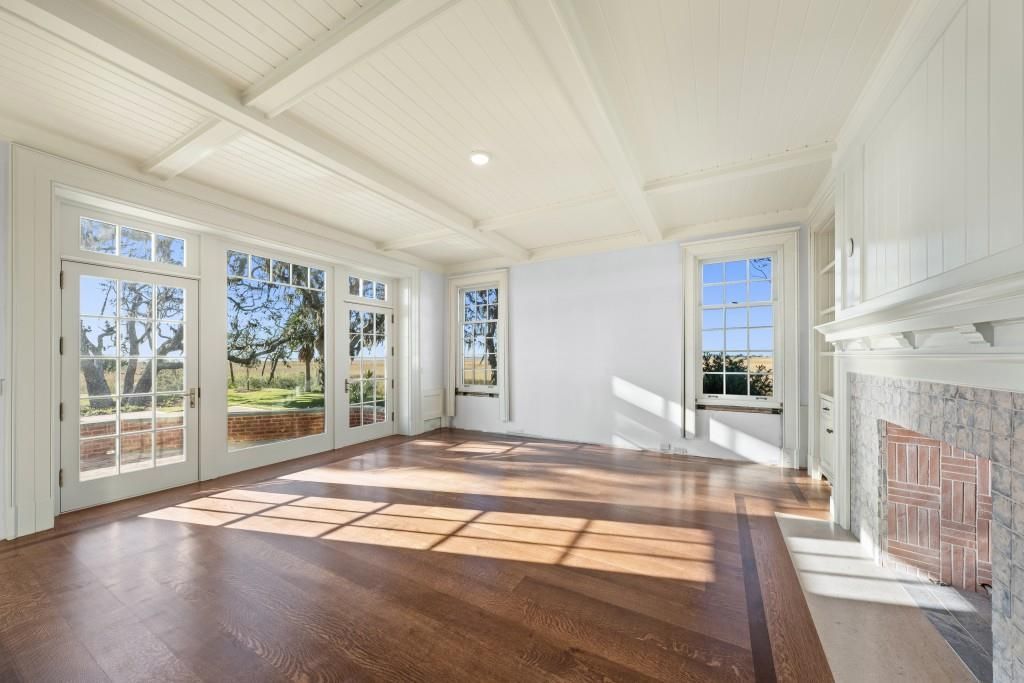 Architectural Brilliance at Kings Point Designed by Roger H. Seifter for 30 Million 63