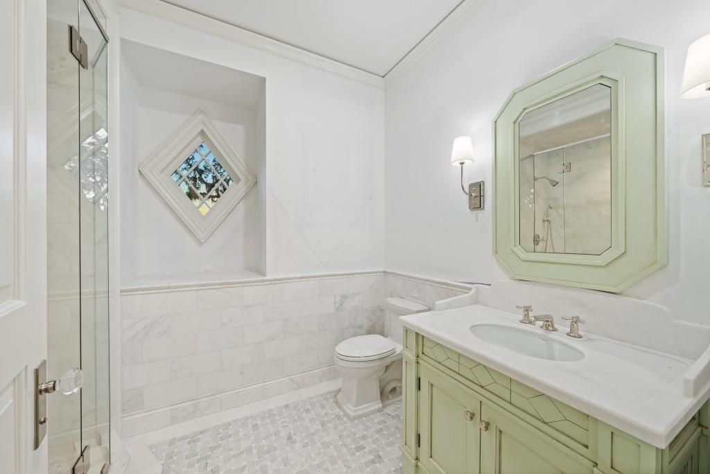 Architectural Brilliance at Kings Point Designed by Roger H. Seifter for 30 Million 64