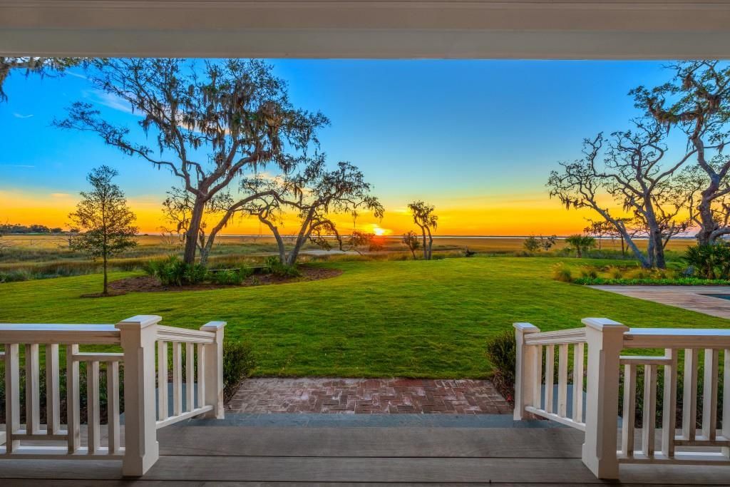 Architectural Brilliance at Kings Point Designed by Roger H. Seifter for 30 Million 66