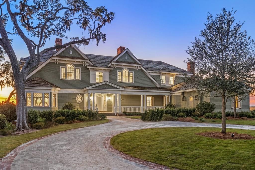 Architectural Brilliance at Kings Point Designed by Roger H. Seifter for 30 Million 69