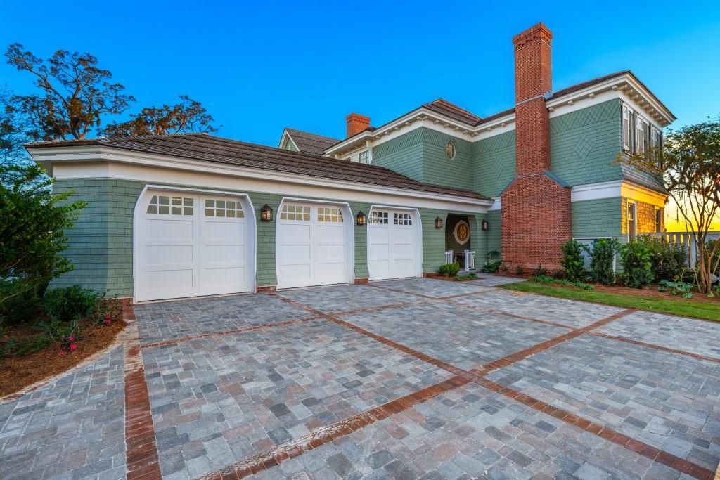 Architectural Brilliance at Kings Point Designed by Roger H. Seifter for 30 Million 70