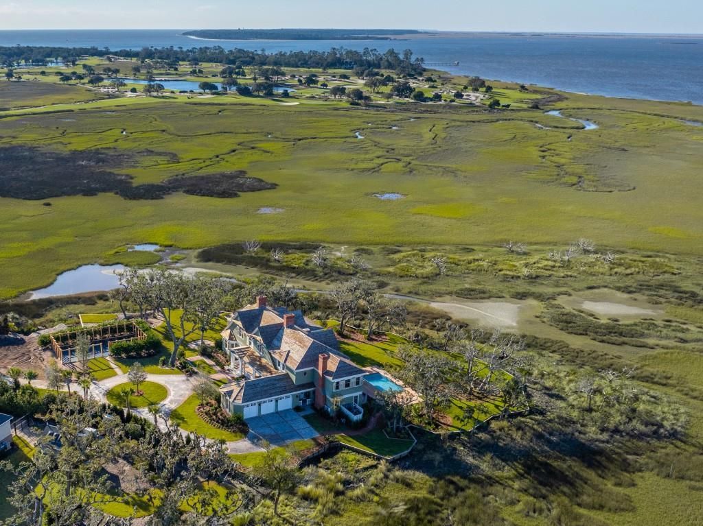 Architectural Brilliance at Kings Point Designed by Roger H. Seifter for 30 Million 72