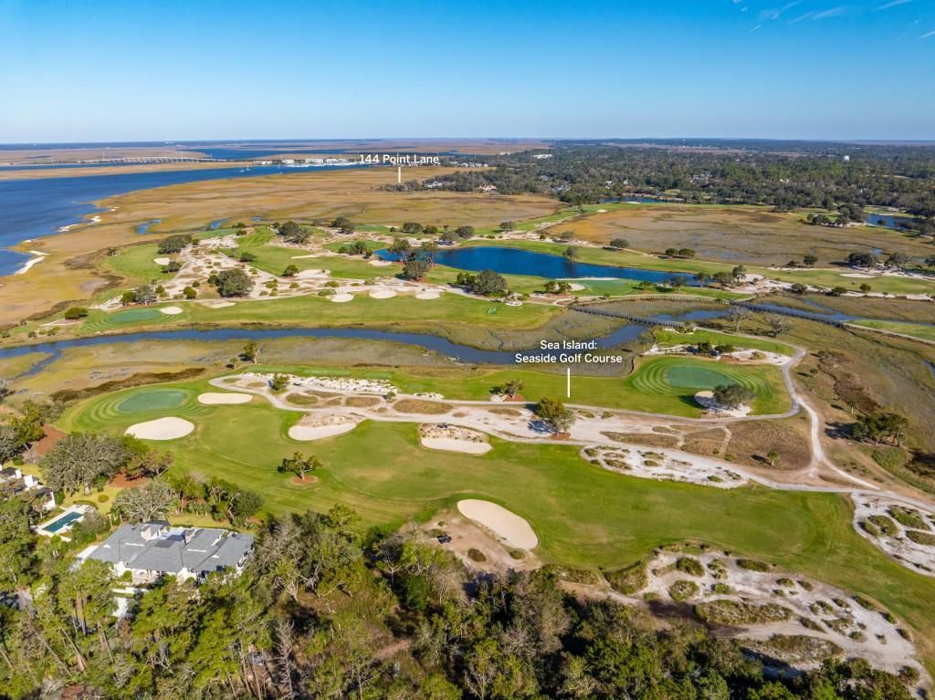 Architectural Brilliance at Kings Point Designed by Roger H. Seifter for 30 Million 73