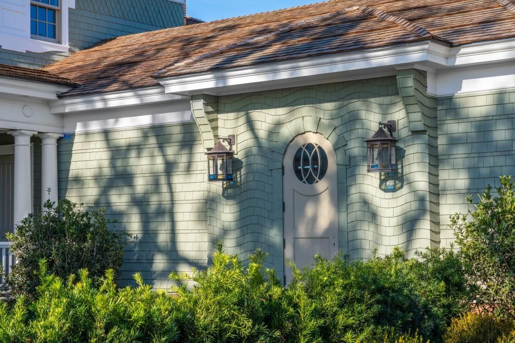 Architectural Brilliance at Kings Point Designed by Roger H. Seifter for 30 Million 8