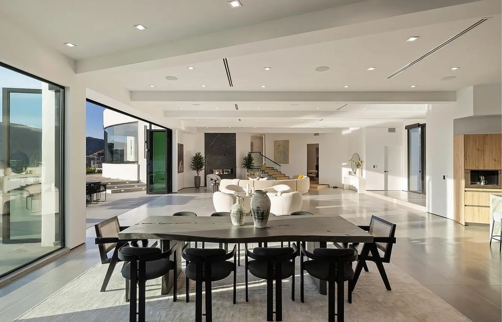 Architectural Marvel with Ocean and Mountain Views in California for 10.99 Million 13 1