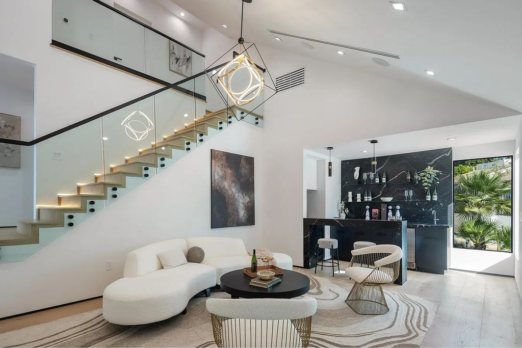 Architectural Marvel with Ocean and Mountain Views in California for 10.99 Million 15 1