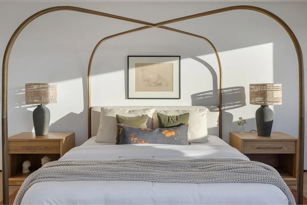 Architectural Marvel with Ocean and Mountain Views in California for 10.99 Million 25 1