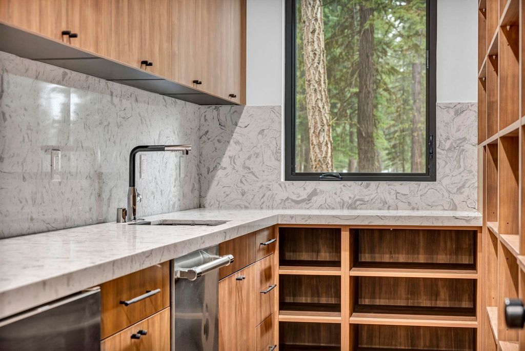 Brand New High End Residence in California Offers Style and Tranquility for 5.349 Million 16