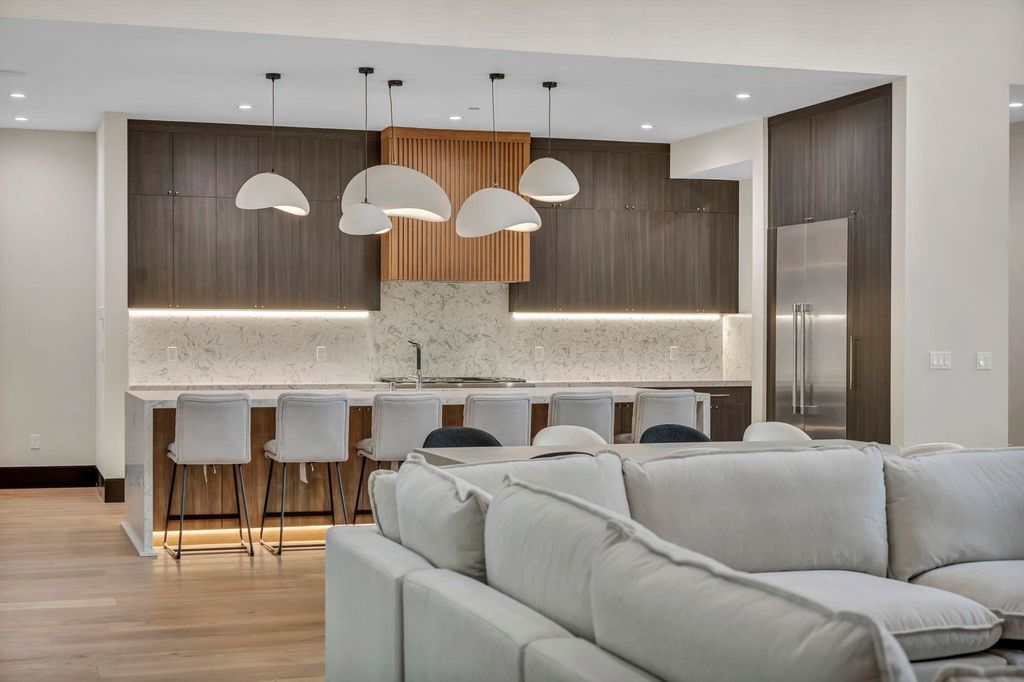 Brand New High End Residence in California Offers Style and Tranquility for 5.349 Million 5
