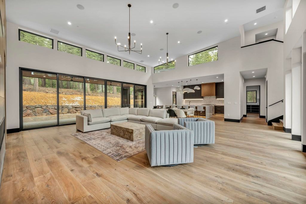Brand New High End Residence in California Offers Style and Tranquility for 5.349 Million 9