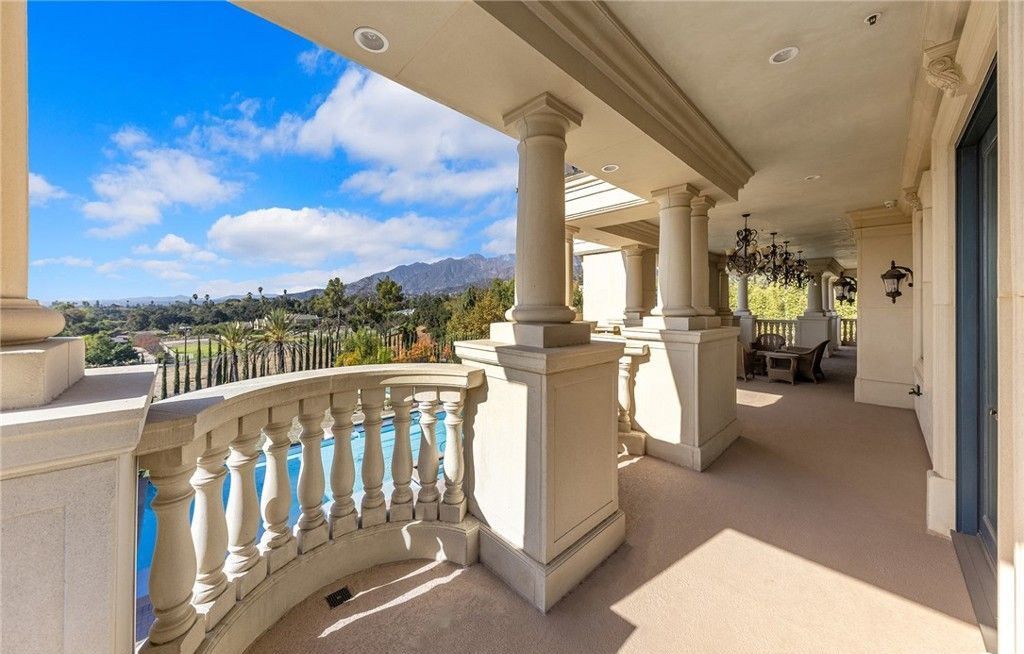 California Dreaming Stunning European Style Mansion Offers Absolute Luxury at 13.58 Million 25