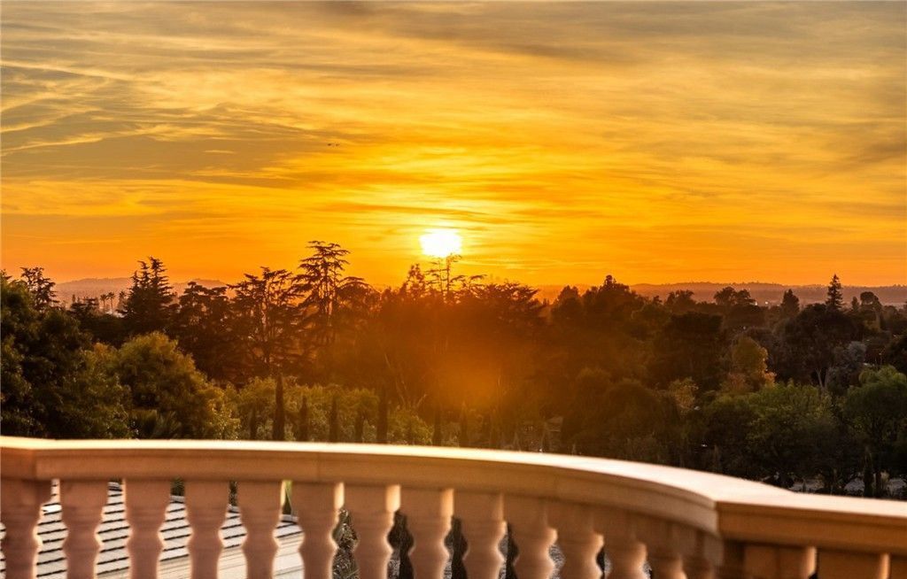 California Dreaming Stunning European Style Mansion Offers Absolute Luxury at 13.58 Million 27