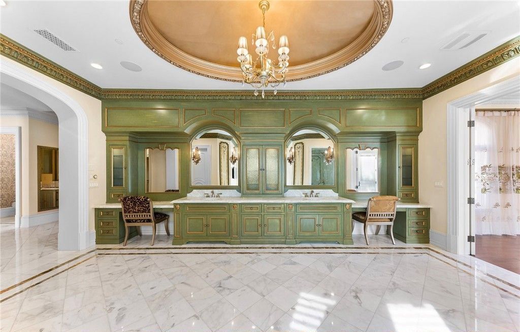 California Dreaming Stunning European Style Mansion Offers Absolute Luxury at 13.58 Million 39