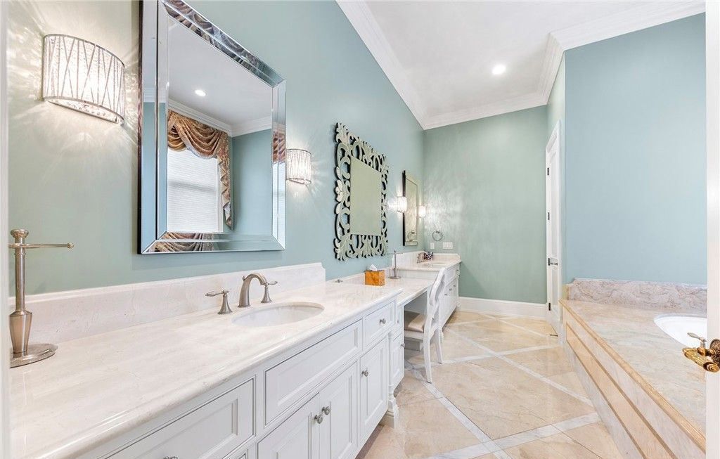 California Dreaming Stunning European Style Mansion Offers Absolute Luxury at 13.58 Million 42