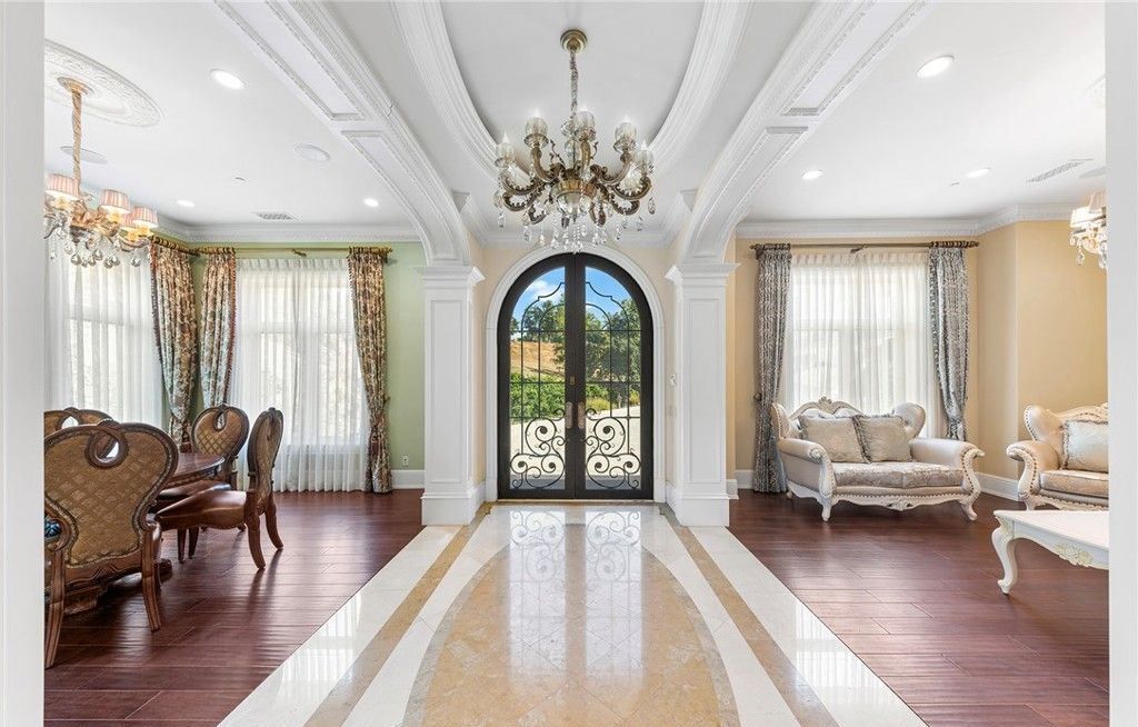 California Dreaming Stunning European Style Mansion Offers Absolute Luxury at 13.58 Million 55