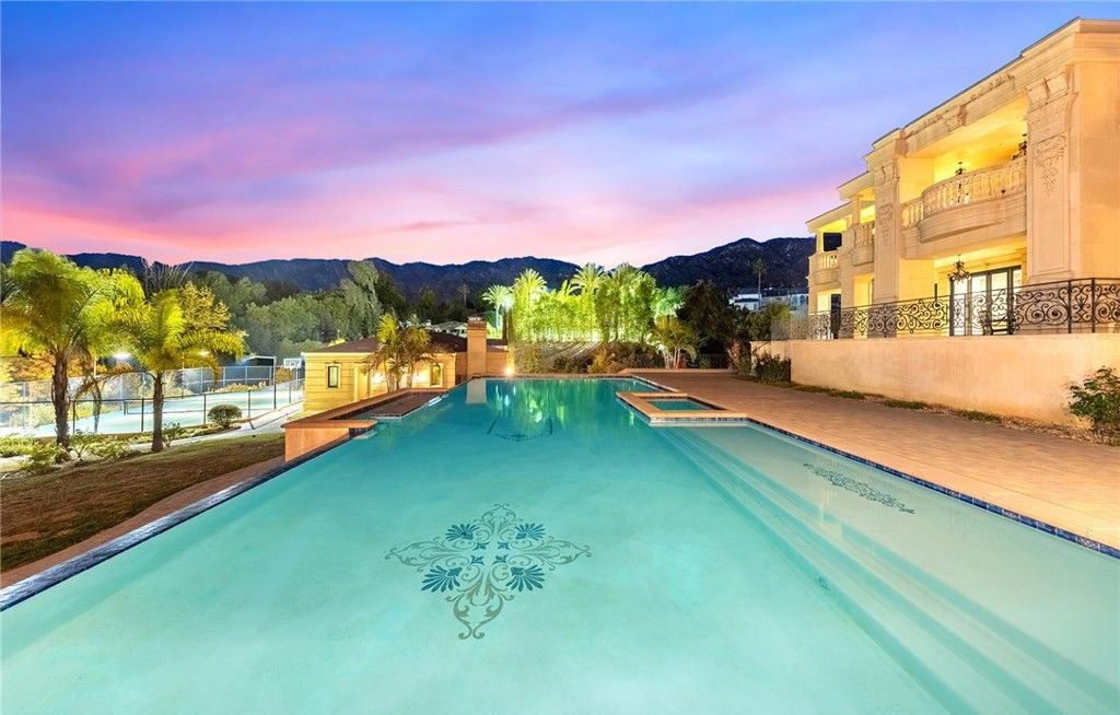 California Dreaming Stunning European Style Mansion Offers Absolute Luxury at 13.58 Million 67