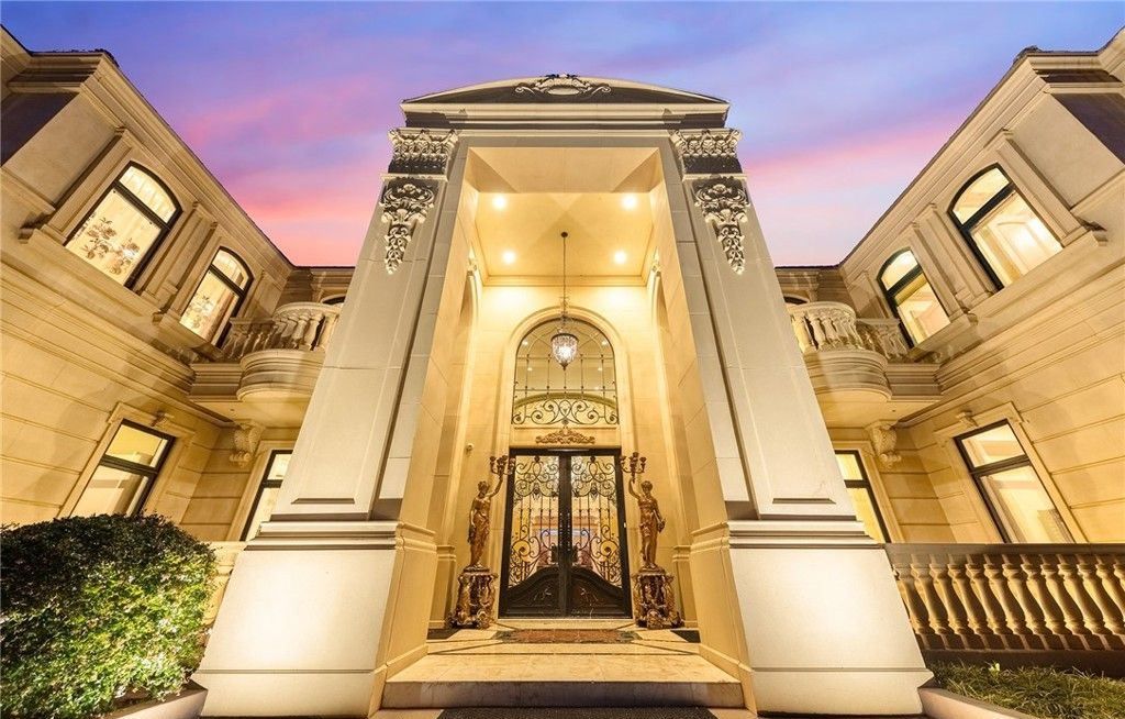 California Dreaming Stunning European Style Mansion Offers Absolute Luxury at 13.58 Million 7