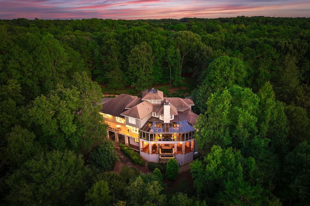 Charm and Modern Elegance Combine in This Sanctuary Estate Listed at 2.75 Million in North Carolina 29