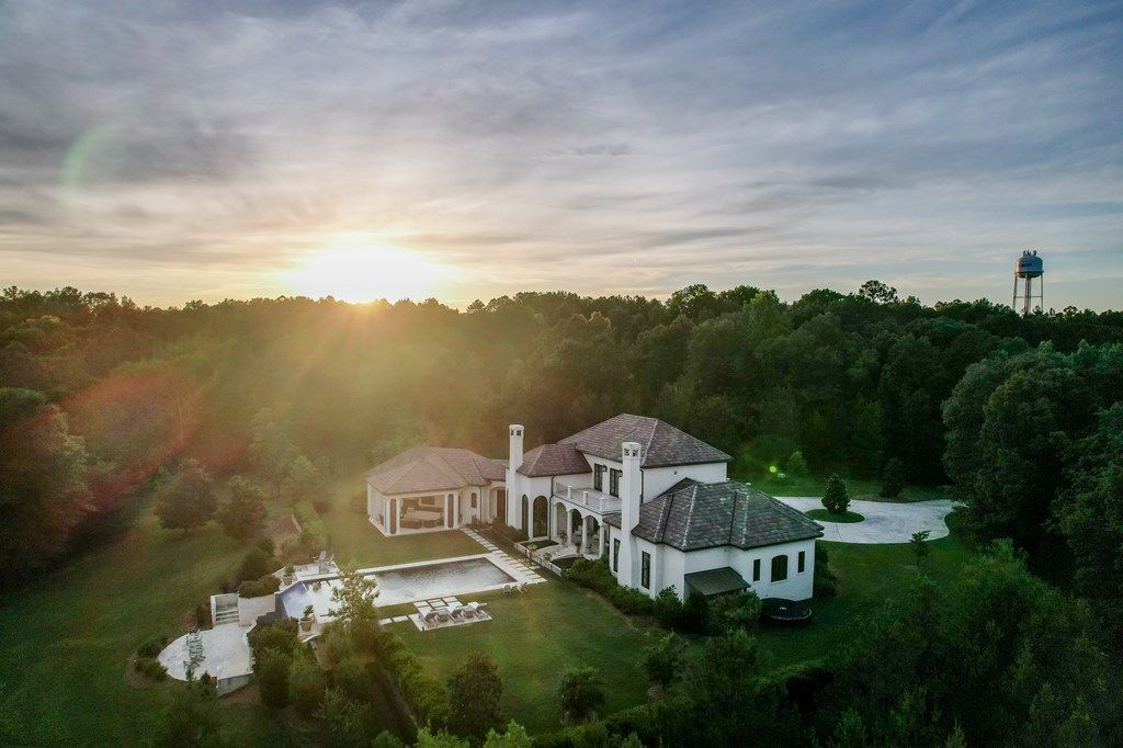 Elegance in Mississippi West Indies Style Estate on a Private Peninsula for 3599000 6