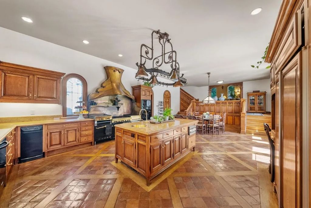 Elevated Living in California Stunning Estate with European Influences and Luxurious Grounds for 12.98 Million 26