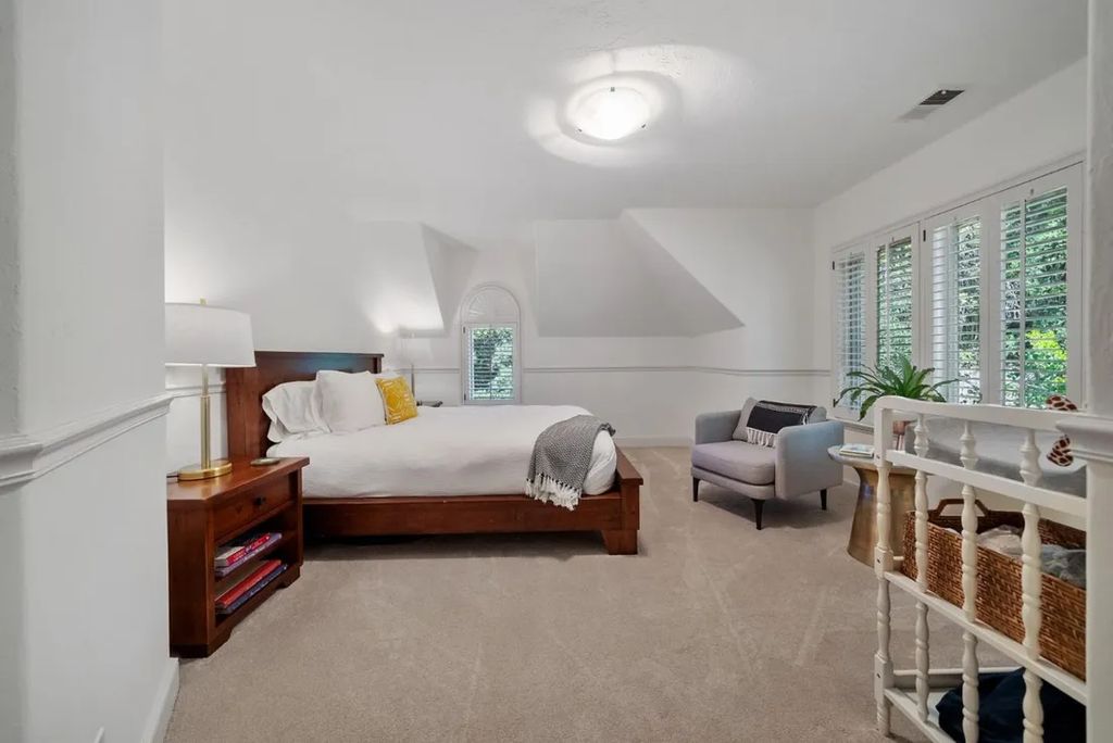 Elevated Living in California Stunning Estate with European Influences and Luxurious Grounds for 12.98 Million 53
